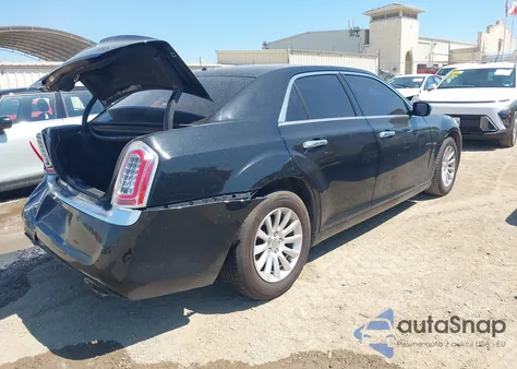 2013 Chrysler 300 Motown z USA, uszkodzony, nr VIN 2C3CCAAGXDH556439